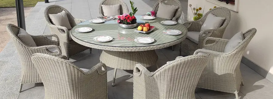 Stół ogrodowy okrągły na tarasie — przewodnik wyboru