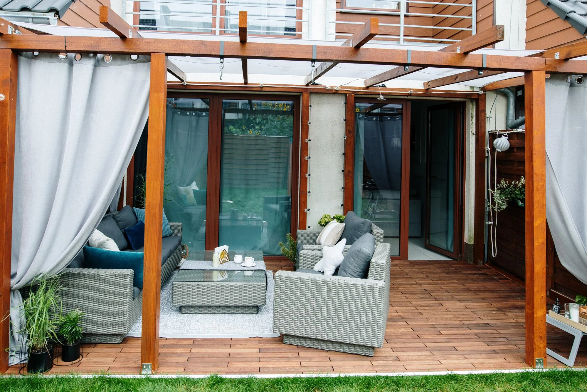 CAMPANIA szary — komfortowy wypoczynek na tarasie